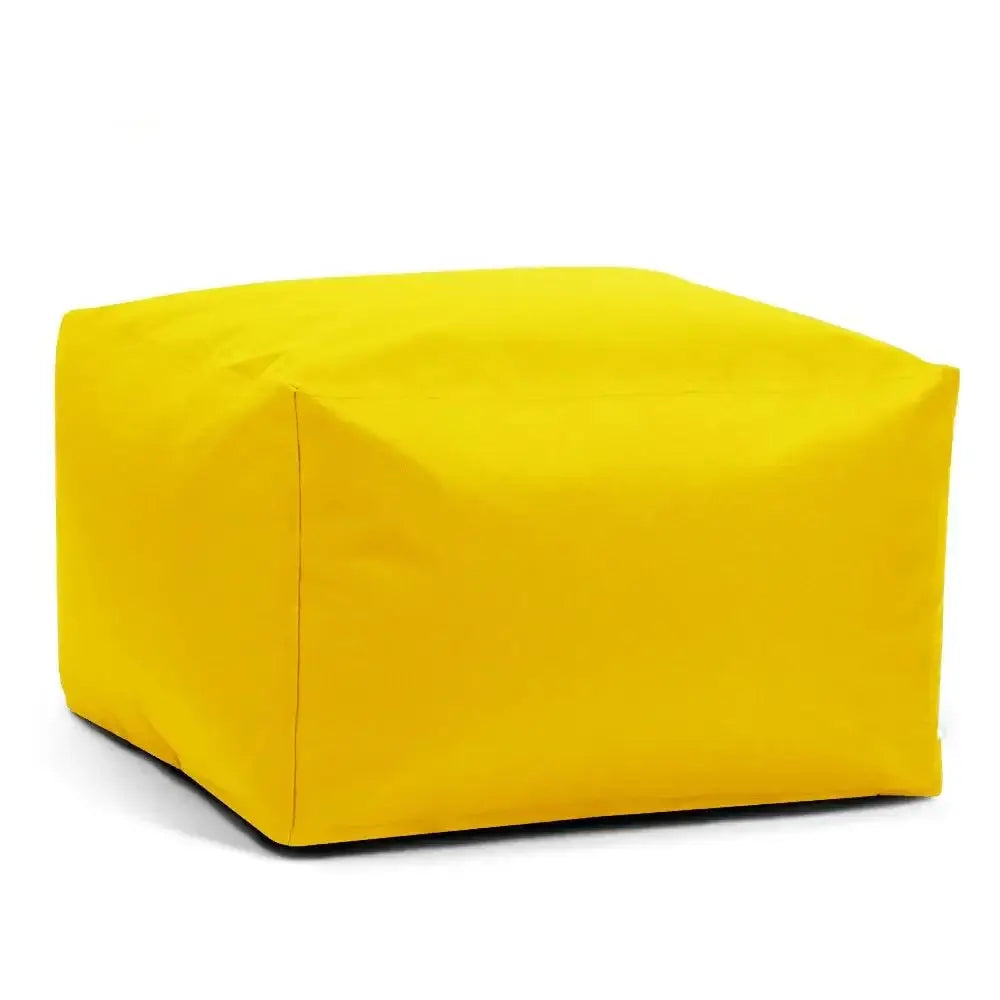 Pouf carré extérieur imperméable en jaune, parfait pour les moments de détente en terrasse ou jardin.