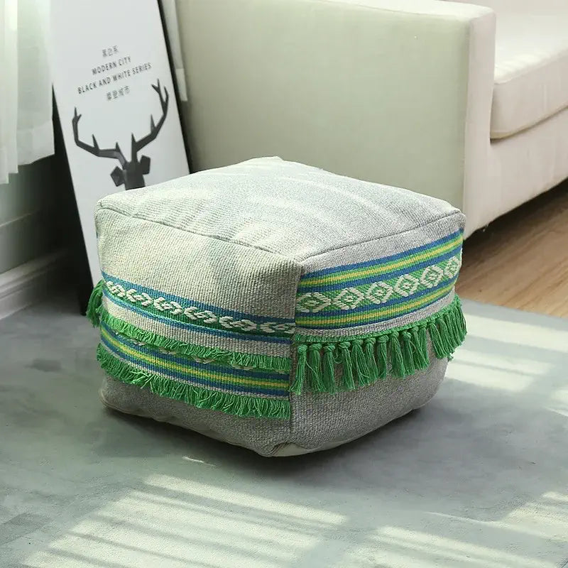 Pouf carré marocain Essaouira vert émeraude avec broderie décorative