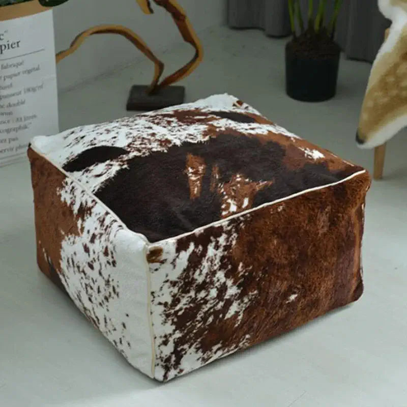 Pouf carré style vachette bohème chic en tissu décoratif
