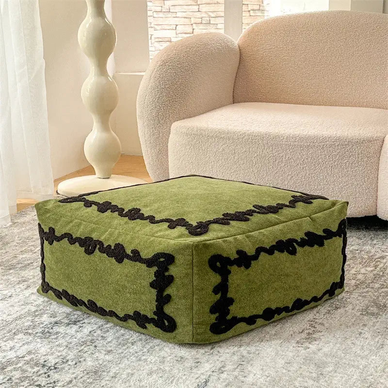 Pouf carré Sésame Sauge en tissu décoratif avec broderie design