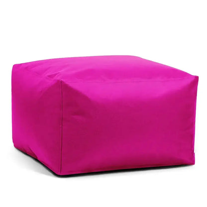 Pouf carré imperméable en couleur fuchsia pour l'extérieur, idéal pour le jardin et la terrasse.